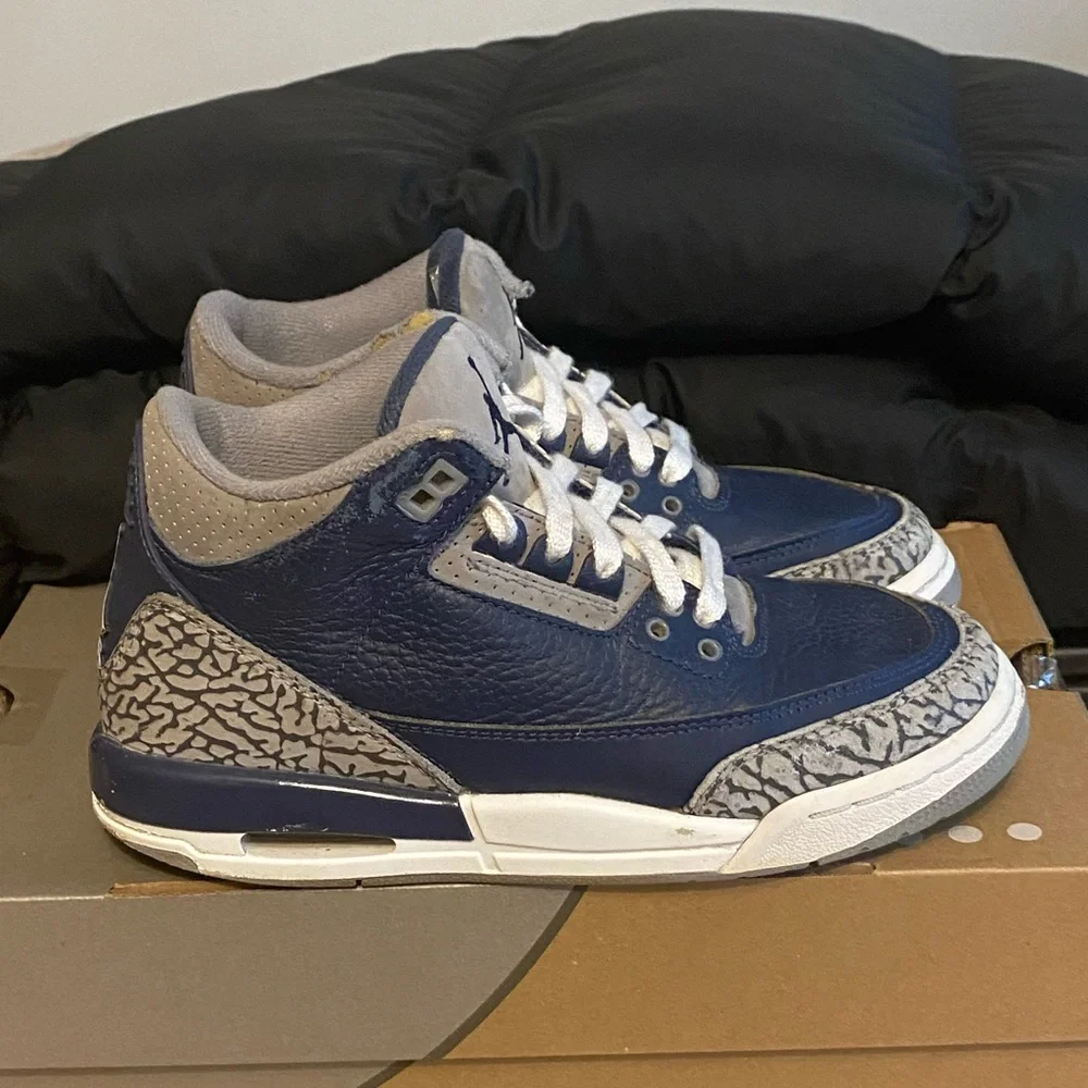 Nike Air Jordan 3 Retro Georgetown Blue- 4.5 Y- 6 W - Picture 10 of 14